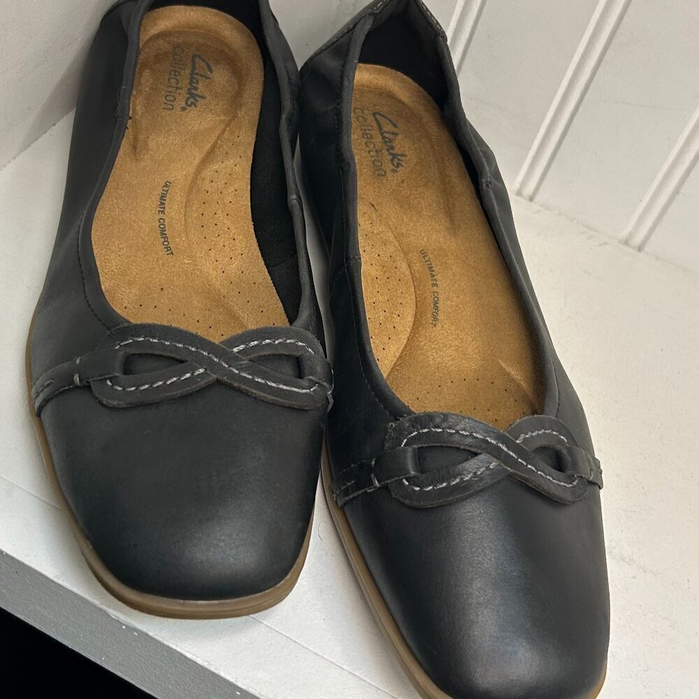 Clarks Womens Lyrical Rhyme Black Ballet Flats Size 9